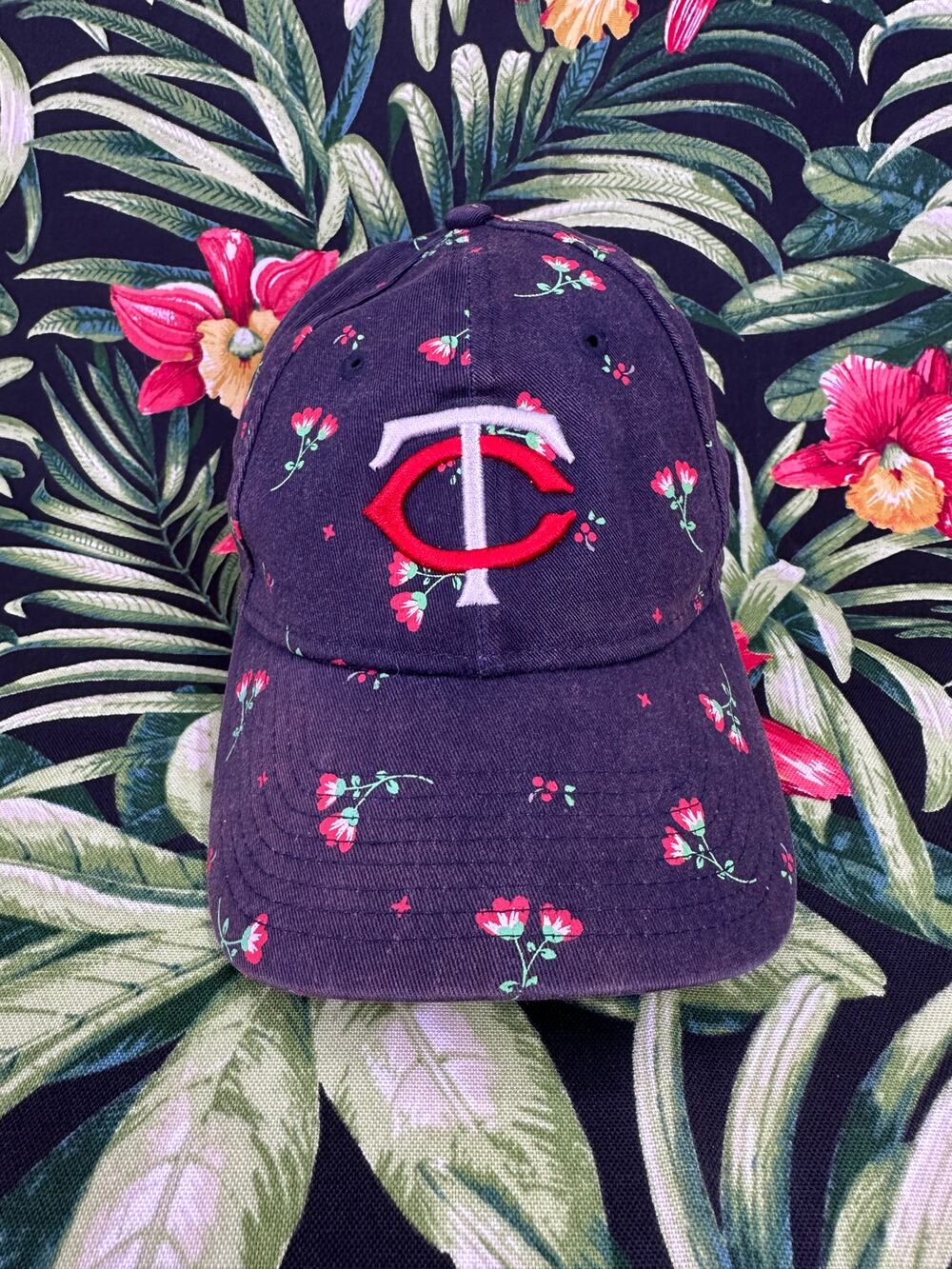 New Era MN Twin Cities Floral Baseball Cap Women’s OS